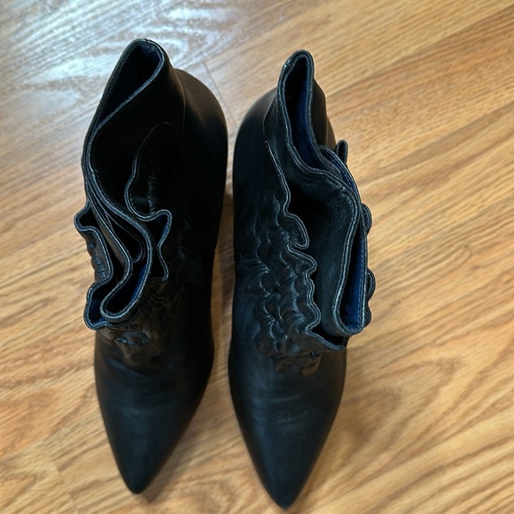 Hugo Boss Ruffle Ankle Boot - Picture 4 of 7